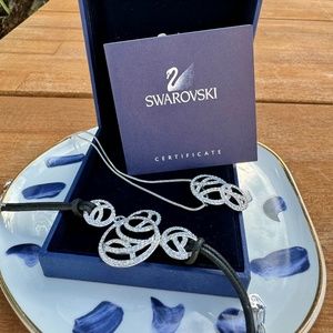 SWAROVSKI CRYSTAL CIRCLE PENDANT NECKLACE & BRACELET